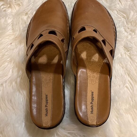 Hush puppies size 11 camel color mules. - Picture 5 of 7